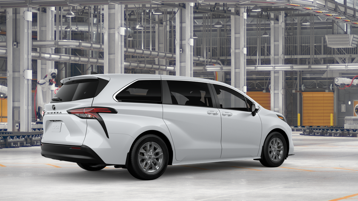 2026 Toyota Sienna LE