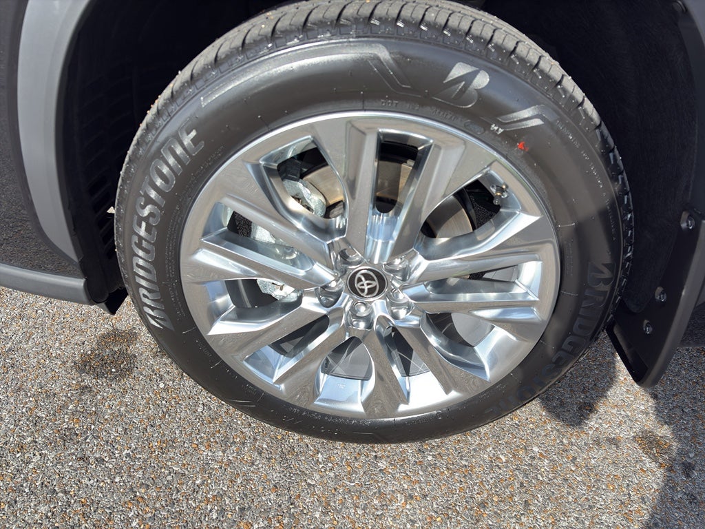 2026 Toyota Highlander Hybrid Limited