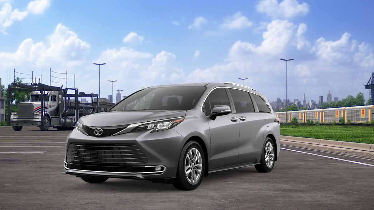 2026 Toyota Sienna Limited 7-Passenger Hybrid AWD's photo
