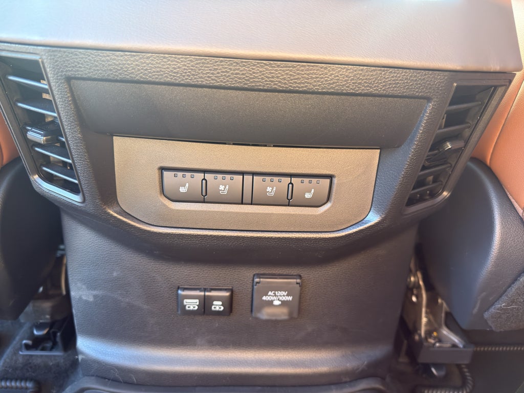 2026 Toyota Tundra 1794 Edition - Photo 16