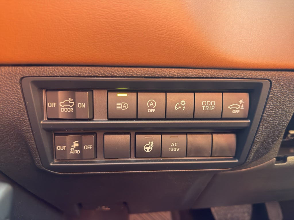 2026 Toyota Tundra 1794 Edition - Photo 18