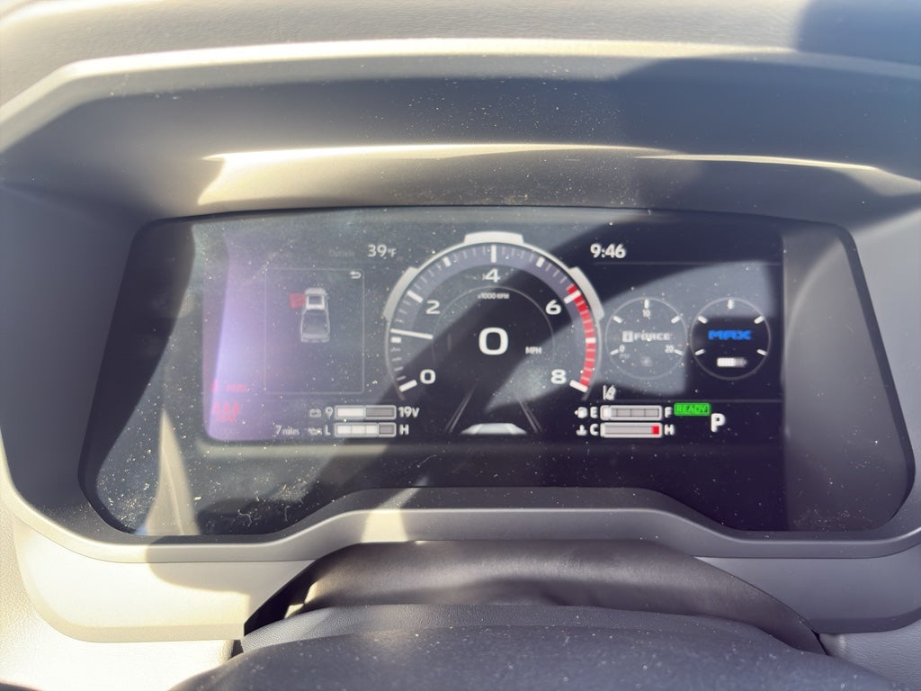 2026 Toyota Tundra i-FORCE MAX Tundra Platinum