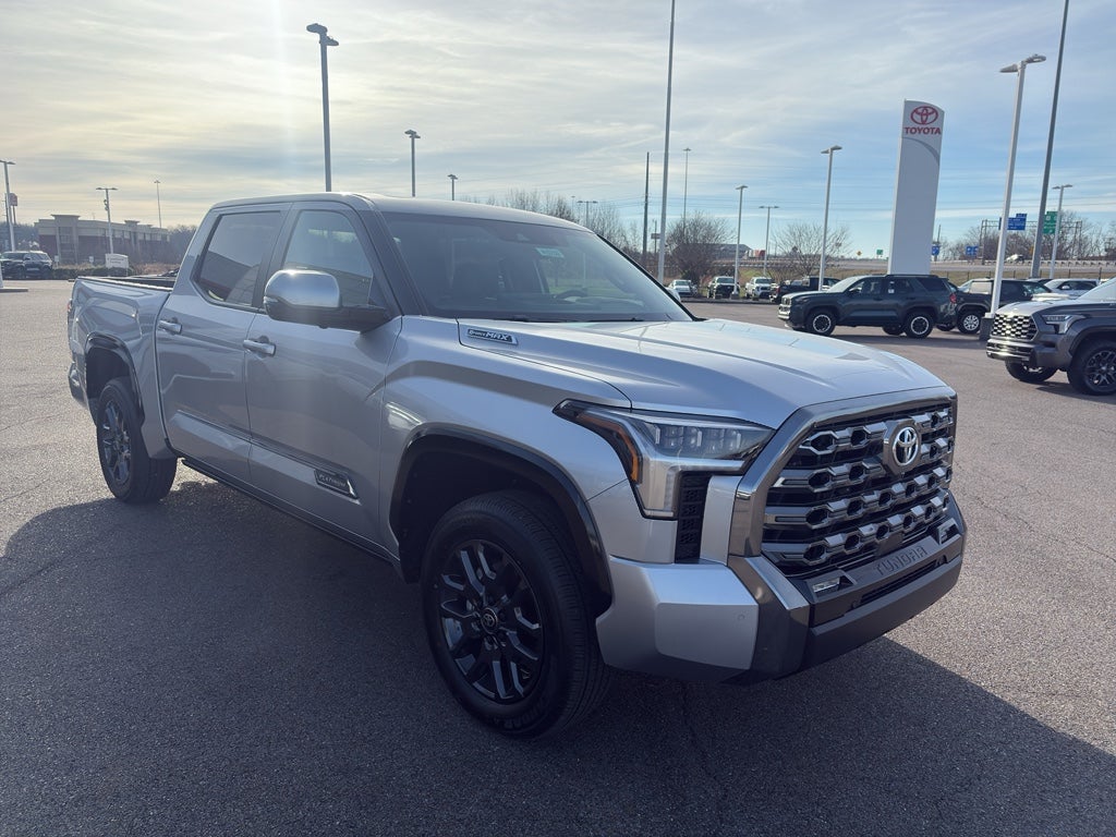 2026 Toyota Tundra i-FORCE MAX Tundra Platinum