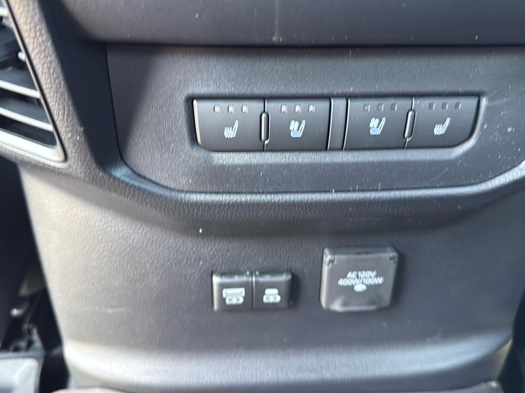 2025 Toyota Tundra i-FORCE MAX Tundra Platinum