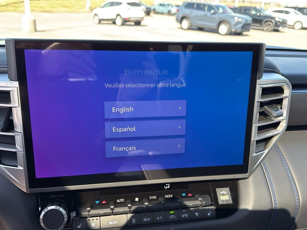 2025 Toyota Tundra i-FORCE MAX Tundra Platinum