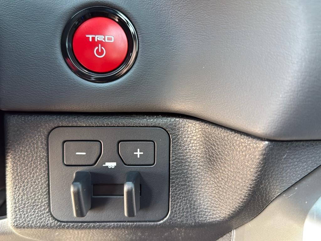 2025 Toyota Tundra i-FORCE MAX Tundra Platinum