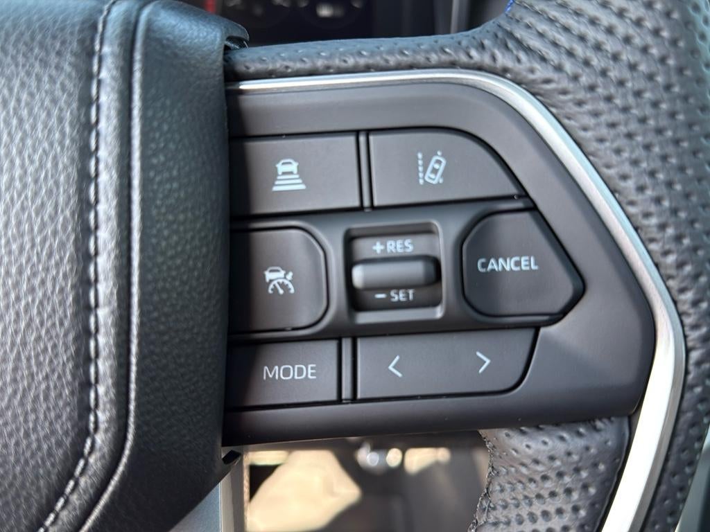 2025 Toyota Tundra i-FORCE MAX Tundra Platinum