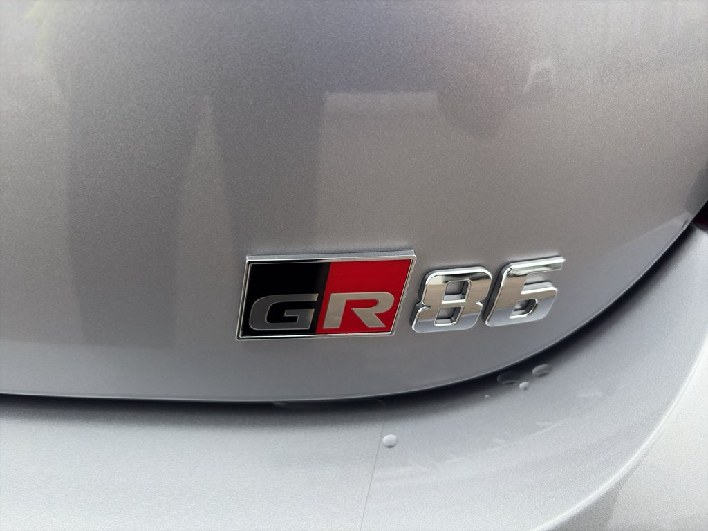 2025 Toyota GR86 Premium MT