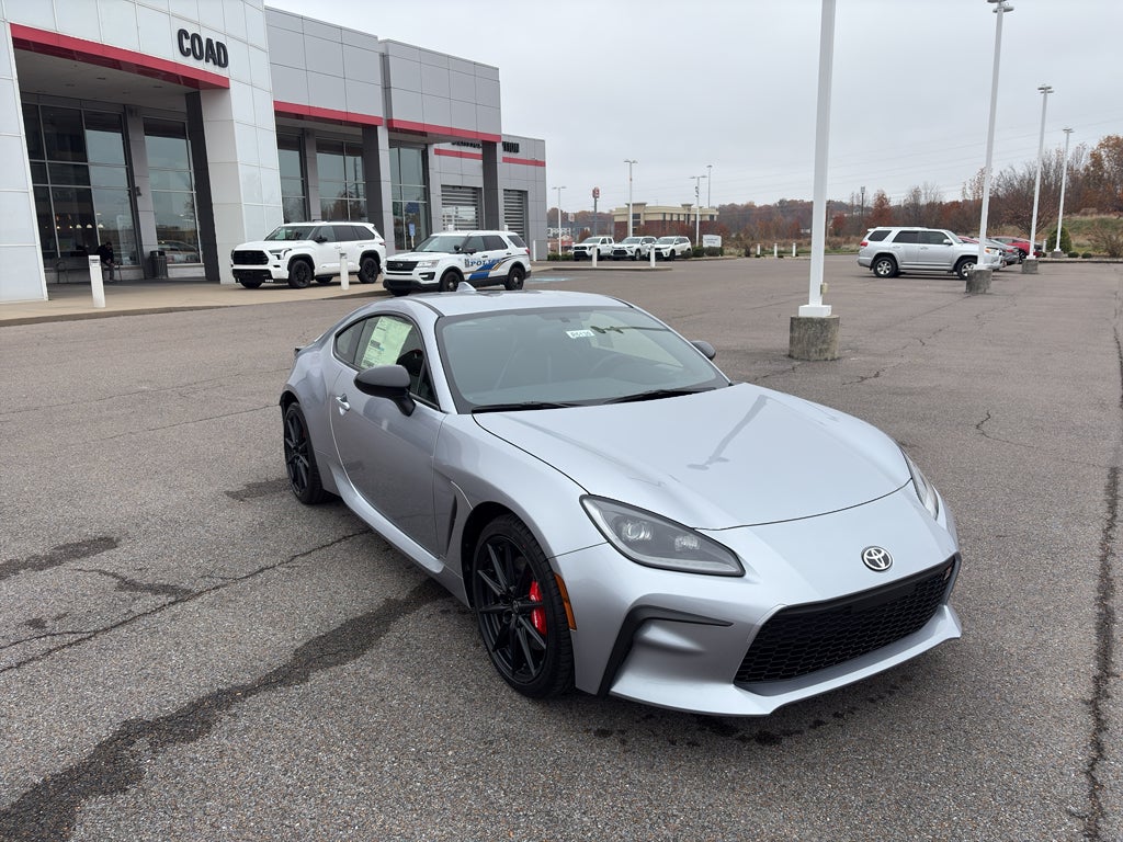 2025 Toyota GR86 Premium MT