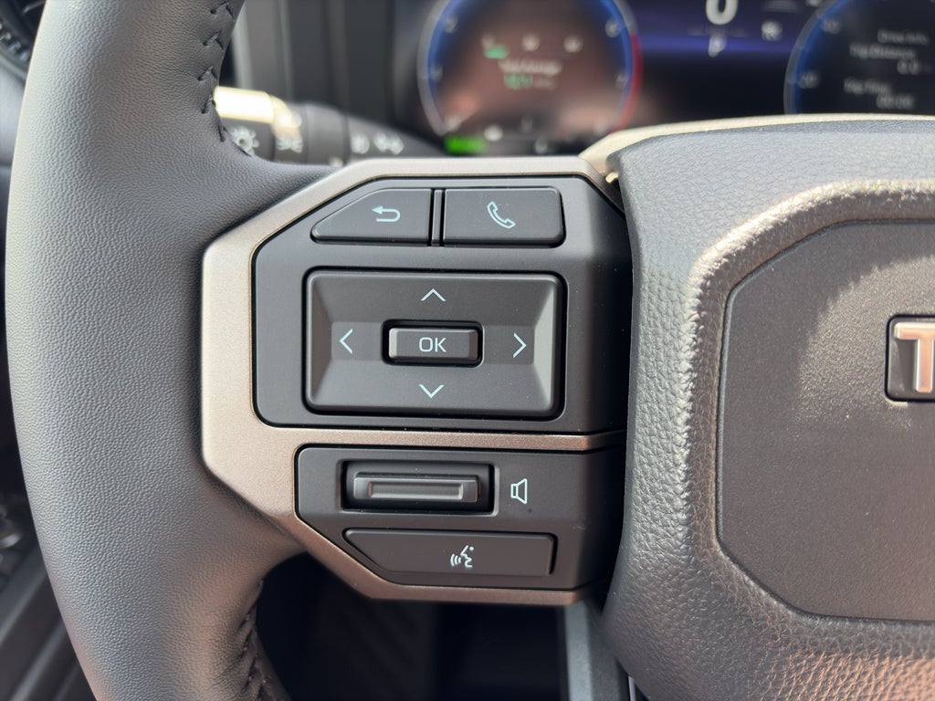 2026 Toyota Land Cruiser 4WD (Natl)