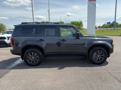 2026 Toyota Land Cruiser 4WD (Natl)